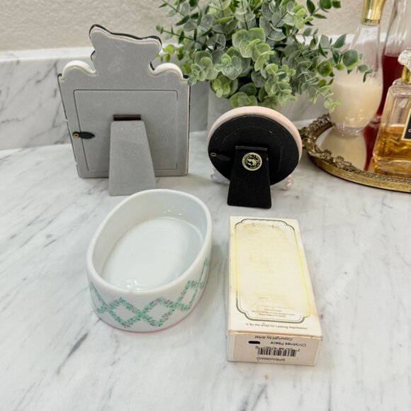 Vintage Cat Bundle, Soap Art, Soap Dish, Cat Frame & Picture - Picture 8 of 15